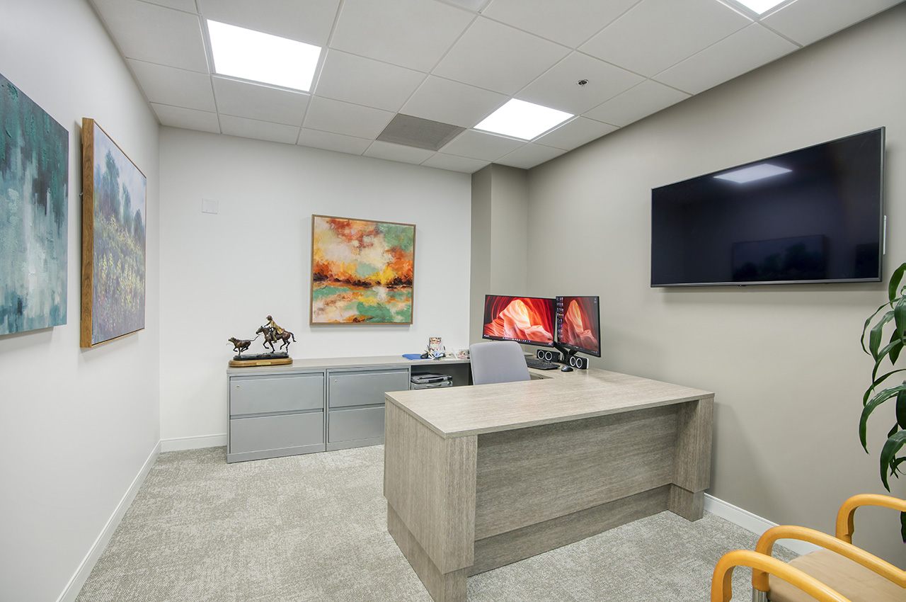 Lineage CRE — Executive Office